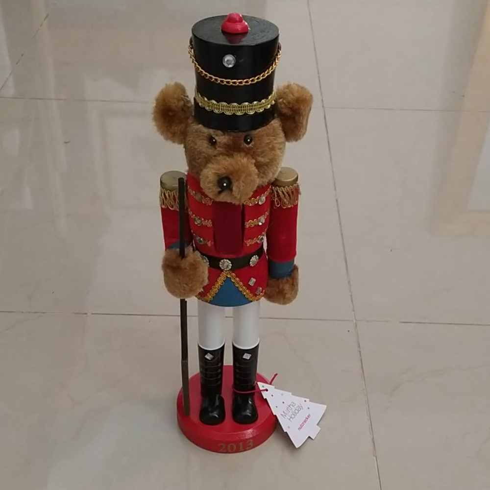 Bear nutcracker Xmas